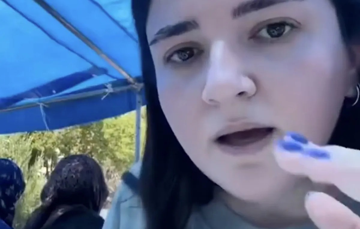 Mevli̇t Vi̇deosu Olay Oldu (2)