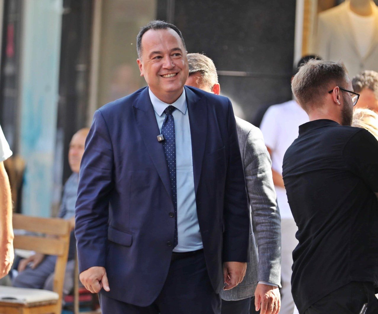 Başkan Dutlulu Akhisar’da Asfalt Çalışmalarını İnceledi, Esnafla Buluştu (4)