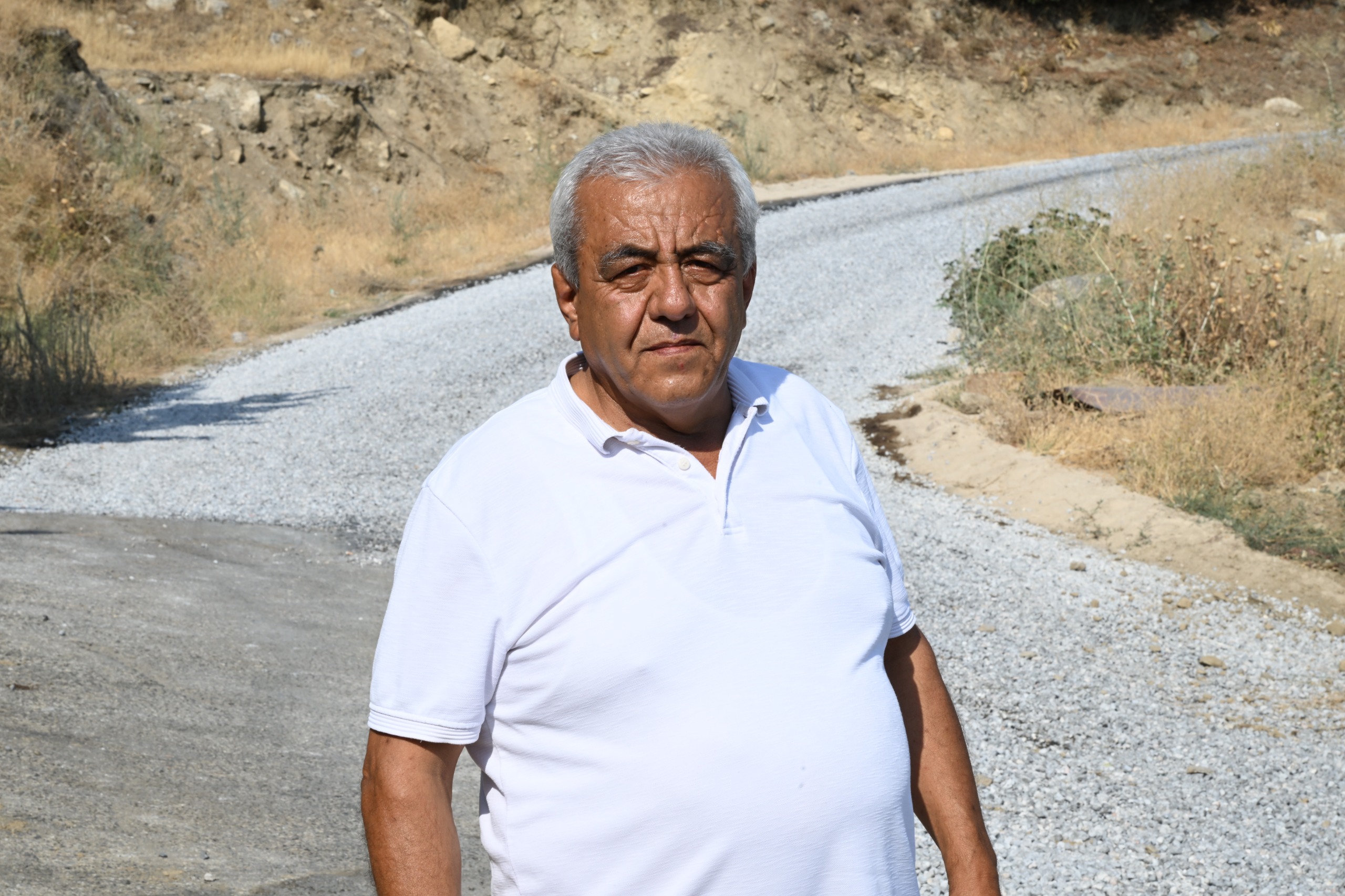 Büyükşehir, 30 Yıllık Yol Sorununu Çözüme Kavuşturdu (15)