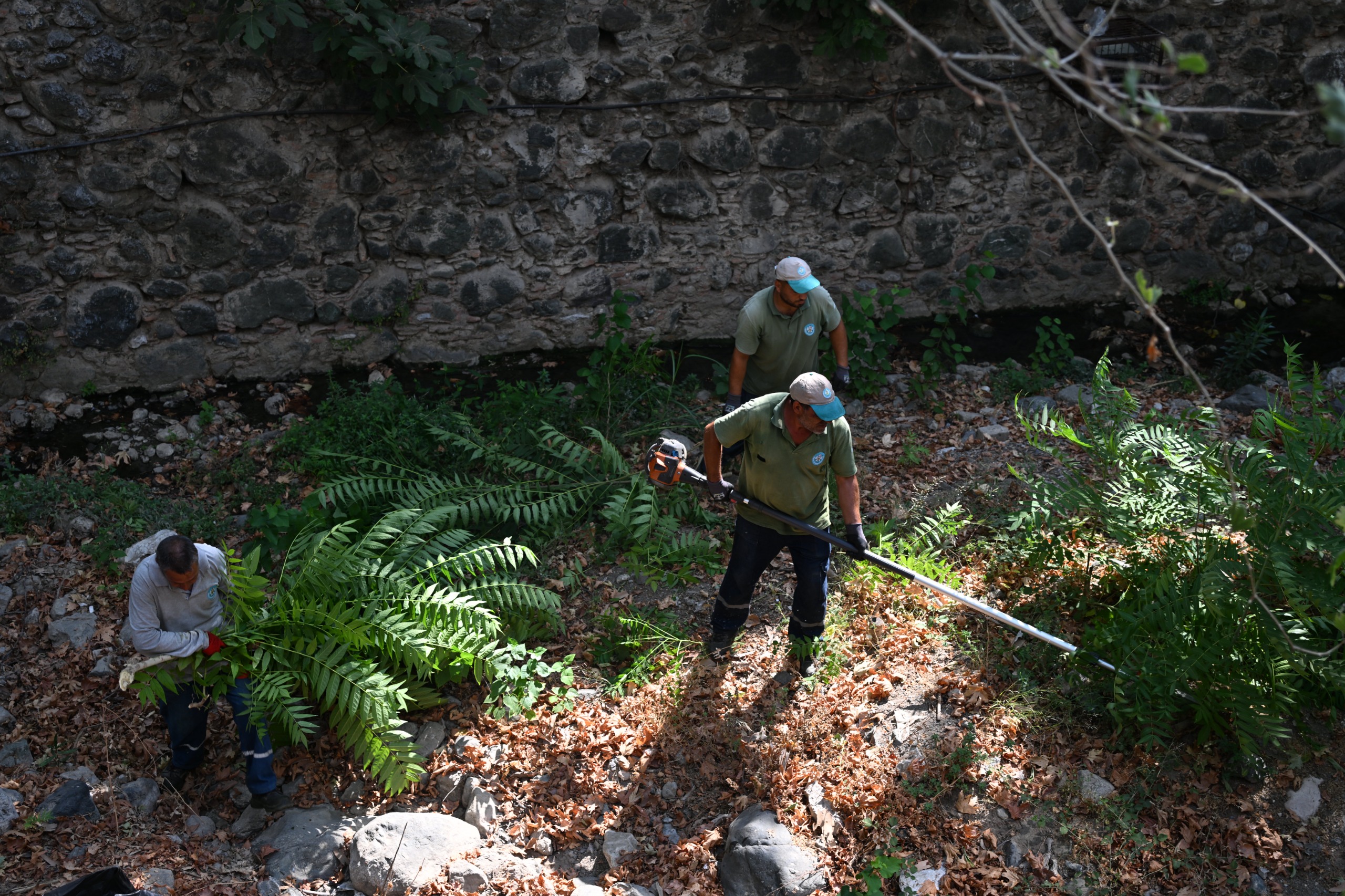 Büyükşehir, Çaybaşı Deresi’nin Rutin Temizliğini Tamamladı (12)
