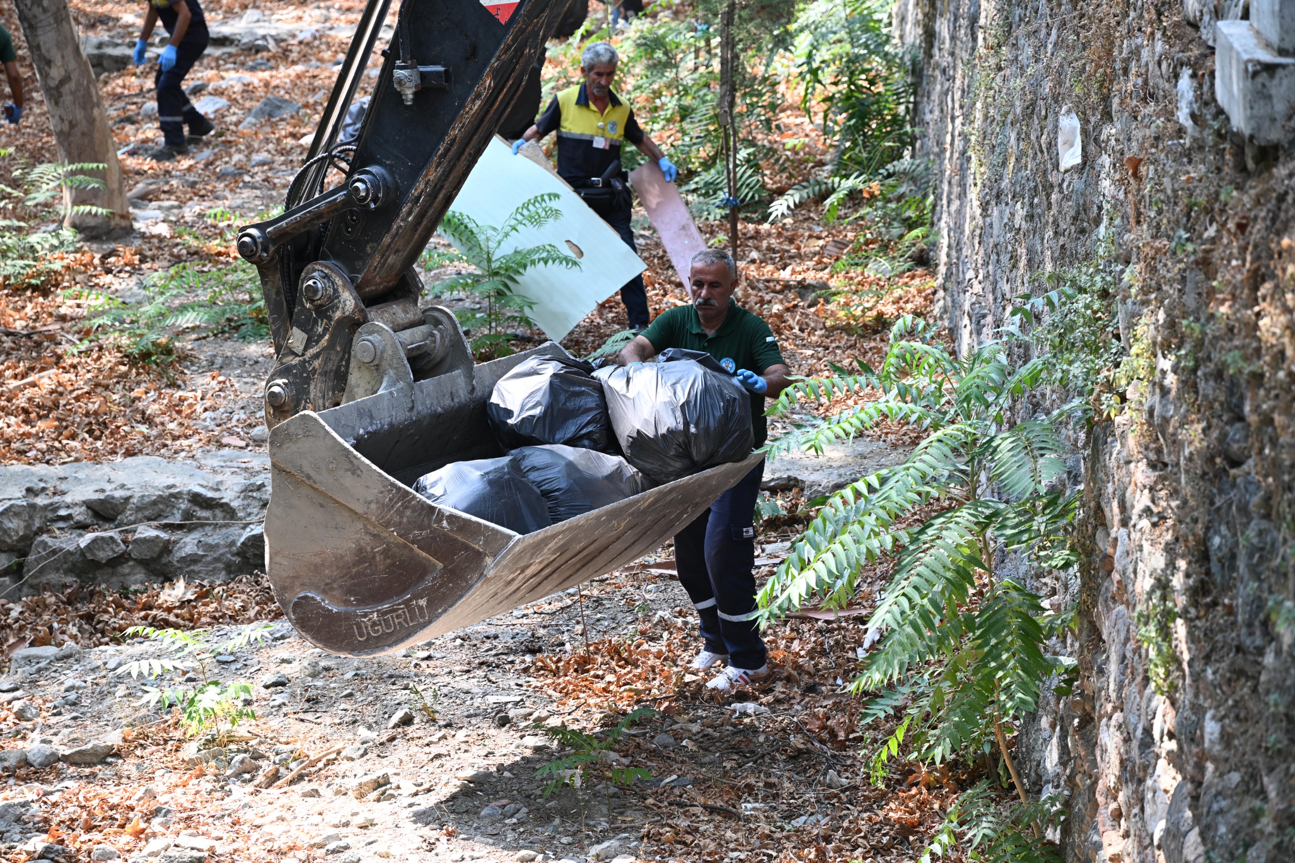 Büyükşehir, Çaybaşı Deresi’nin Rutin Temizliğini Tamamladı (4)