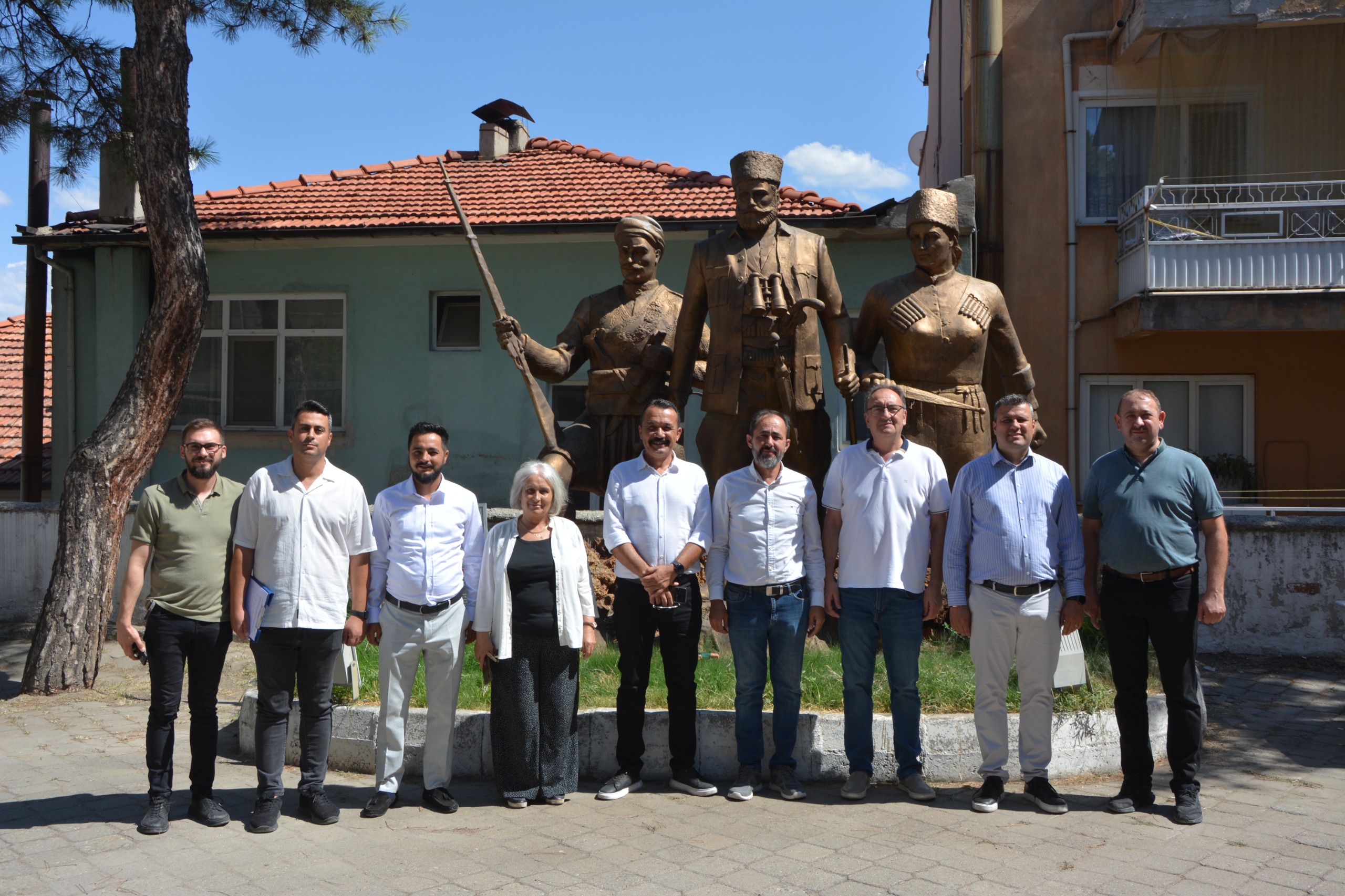 Büyükşehir Komisyon Üyeleri Demirci’yi Gezdi (1)