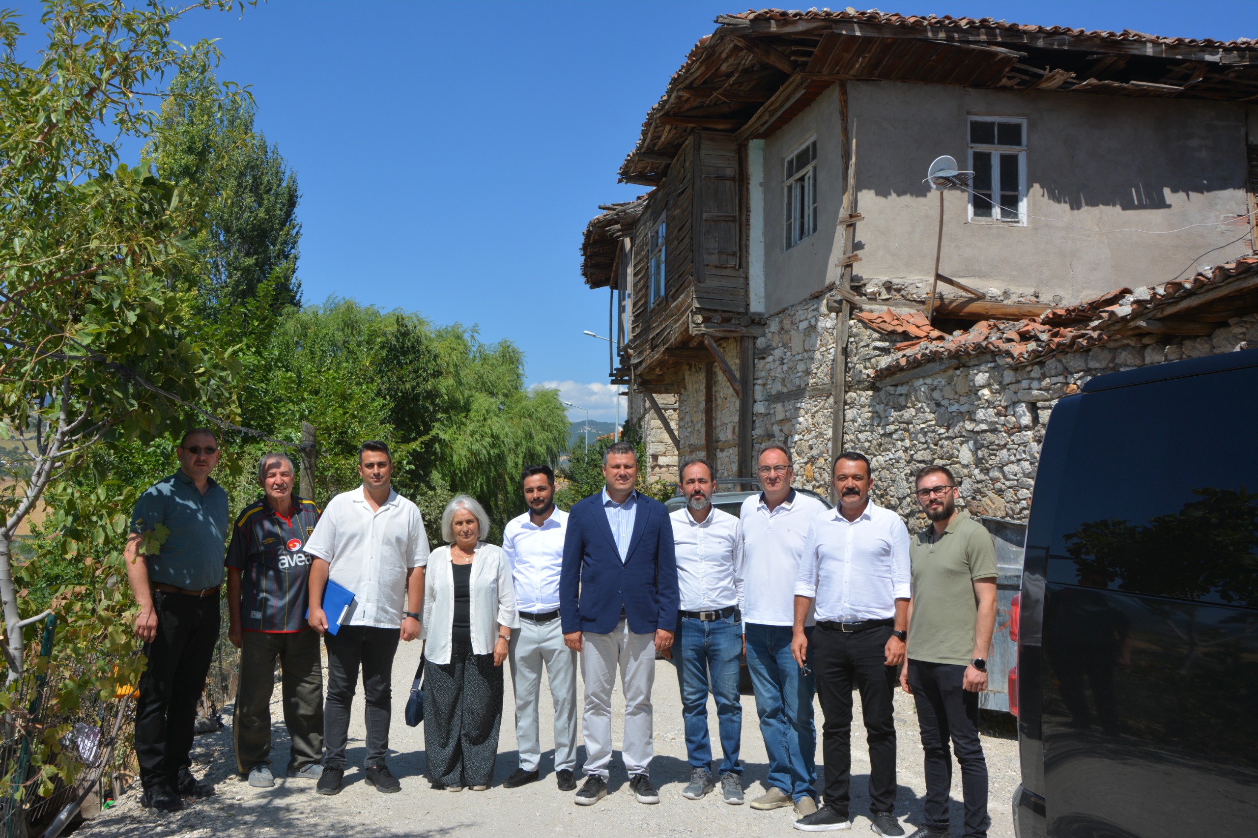 Büyükşehir Komisyon Üyeleri Demirci’yi Gezdi (9)