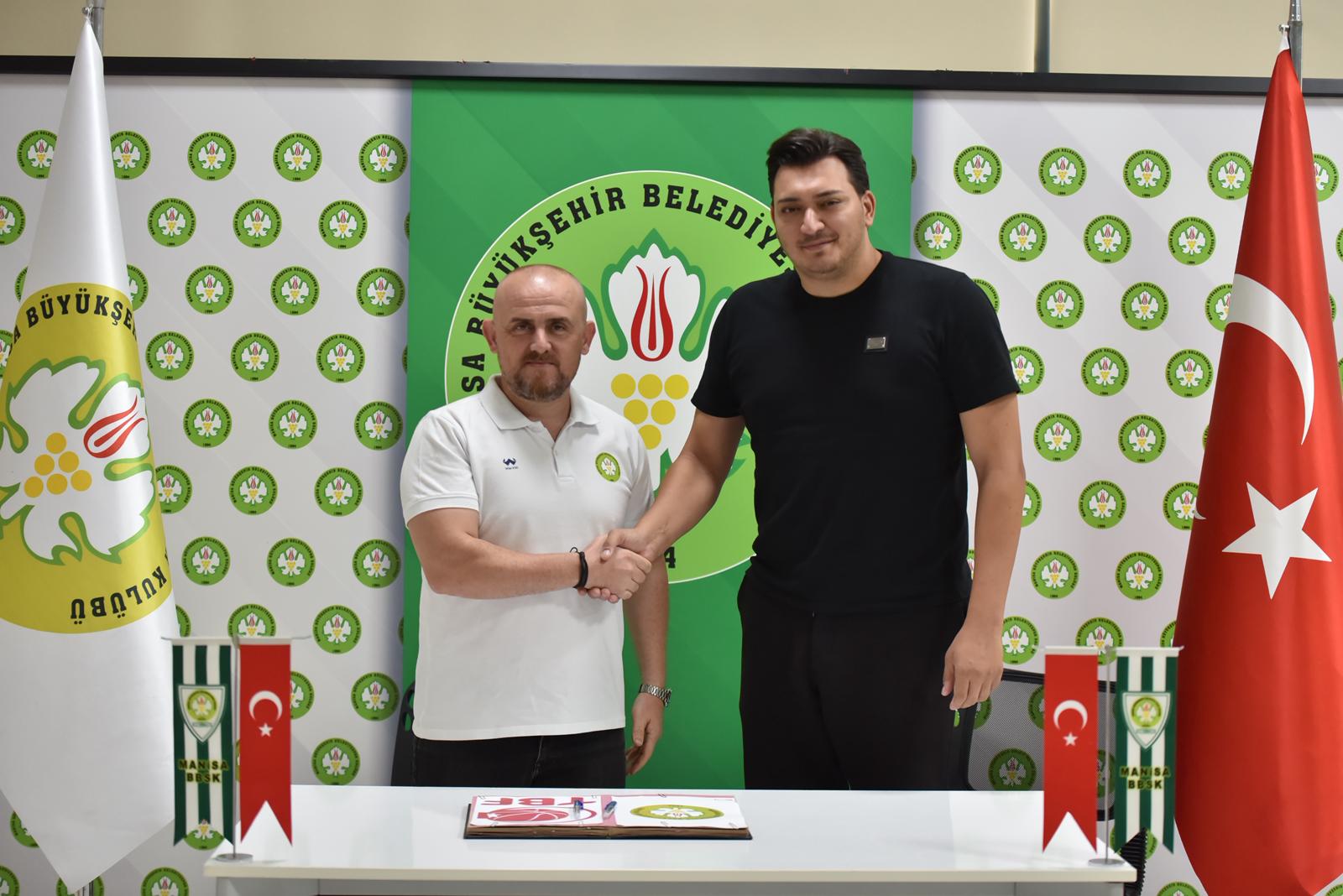 I M G 20250815 W A0034