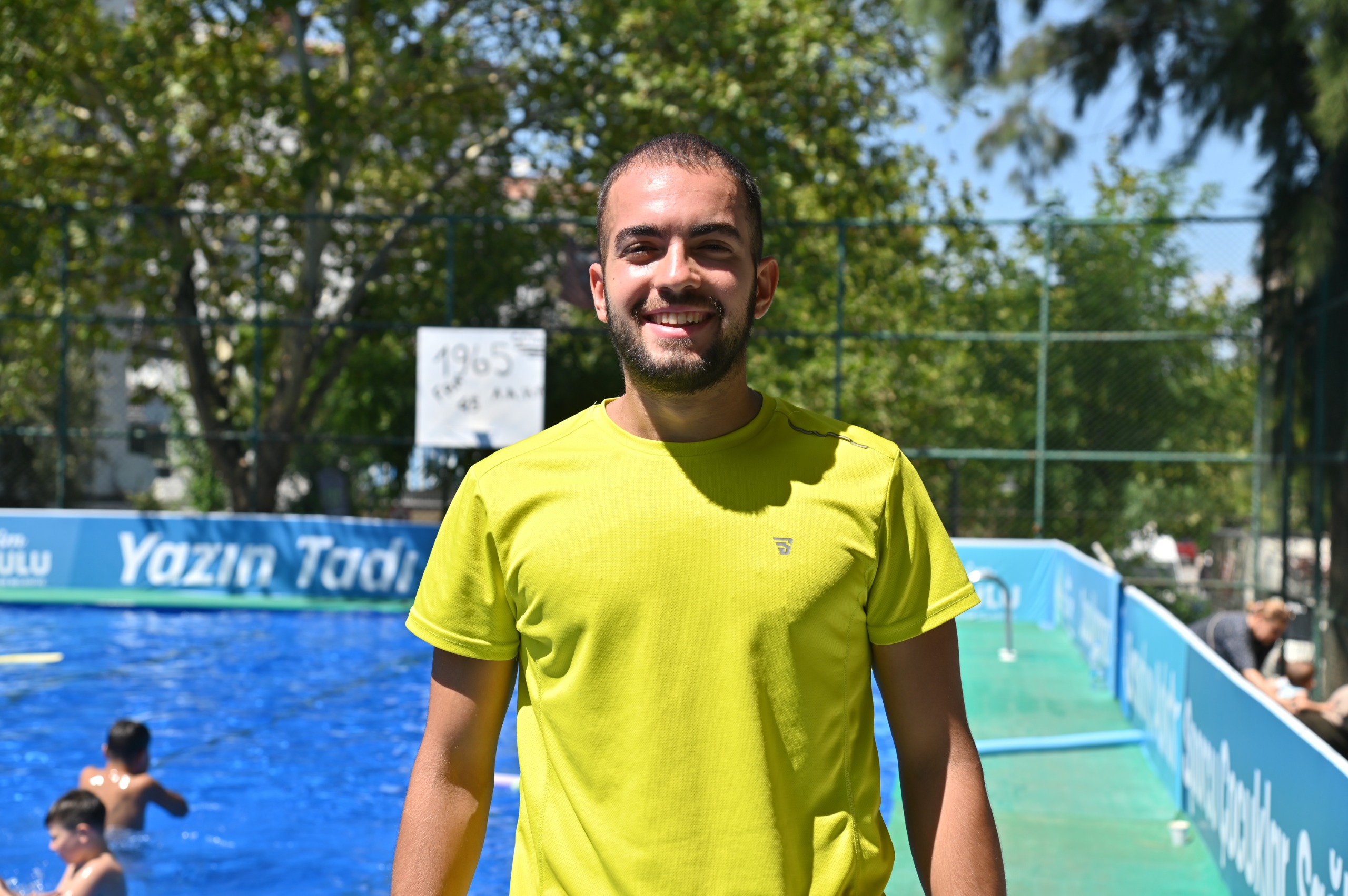 Manisa’da Çocuklar Büyükşehir’in Portatif Havuzlarında Serinliyor (5)