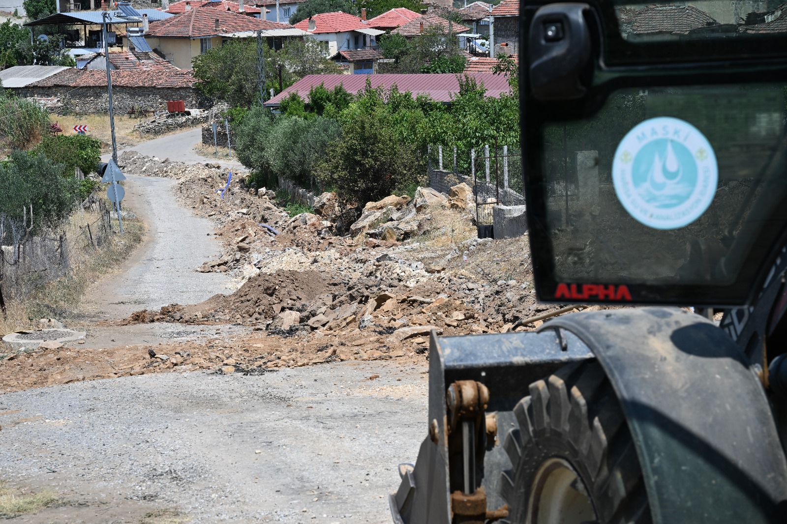 Maski̇, Salihli Kurttutan’da 40 Yıllık İçme Suyu Altyapısını Yeniliyor (1)-1