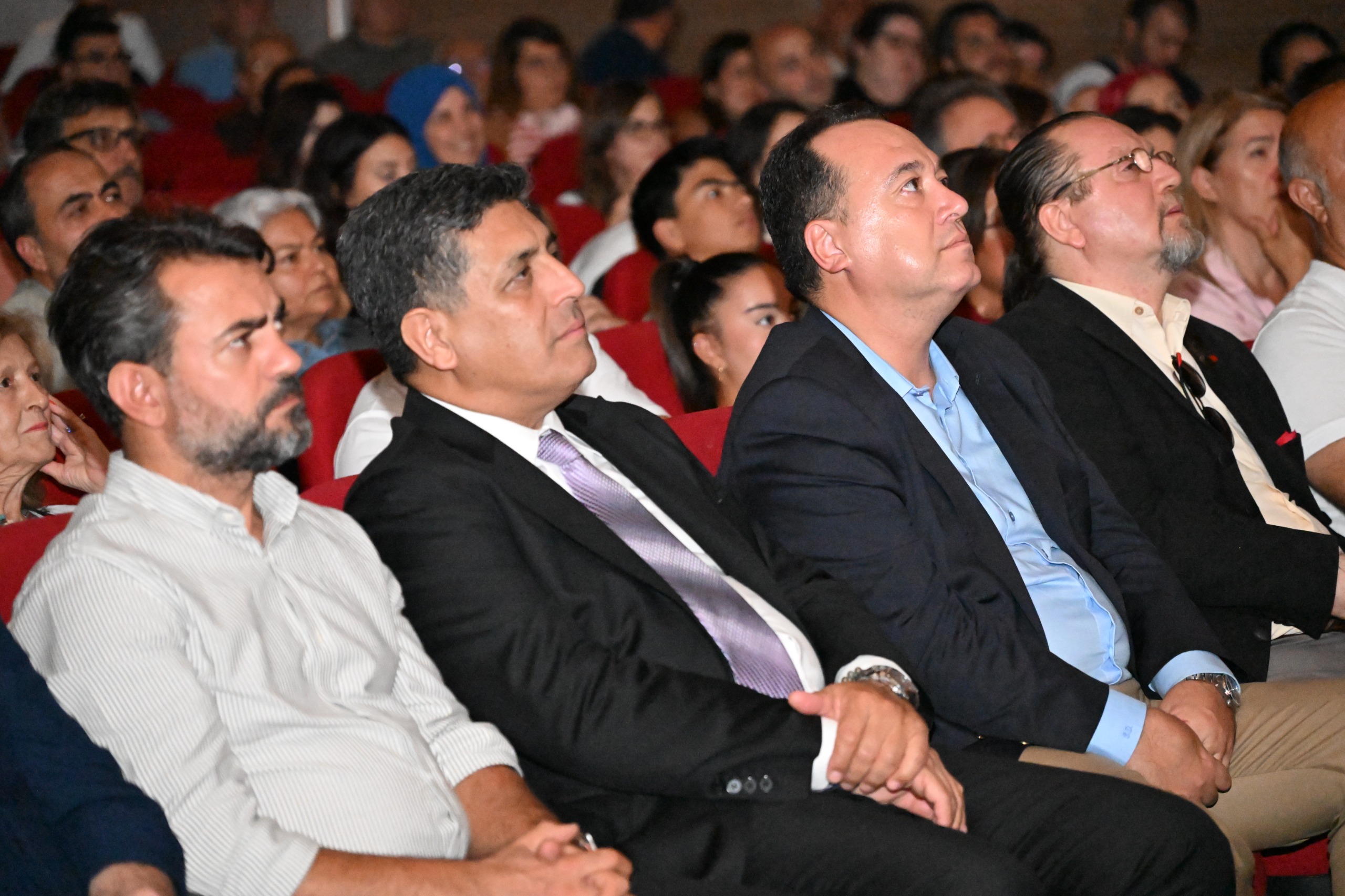 Sunay Akın’ın “Zafere Giden Yol” Söyleşisi Ayakta Alkışlandı (15)