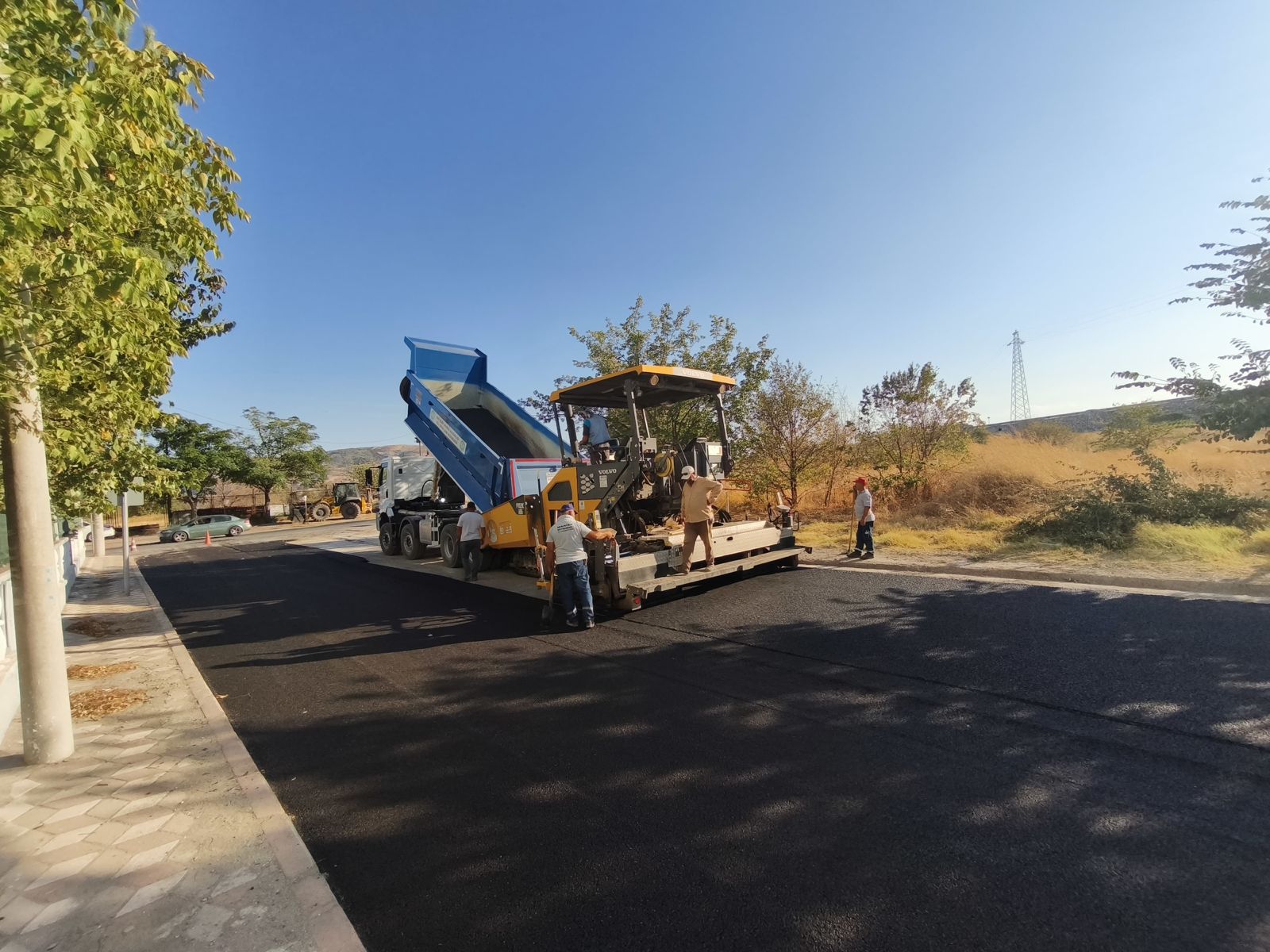 Yollar Büyükşehir’le Güzelleşiyor… (1)