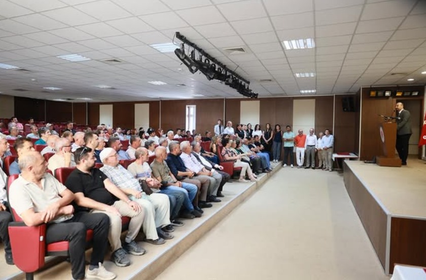 Chp Yunusemre’de Yeni Dönem Yalçın Arcak Mazbatasını Aldı (2)