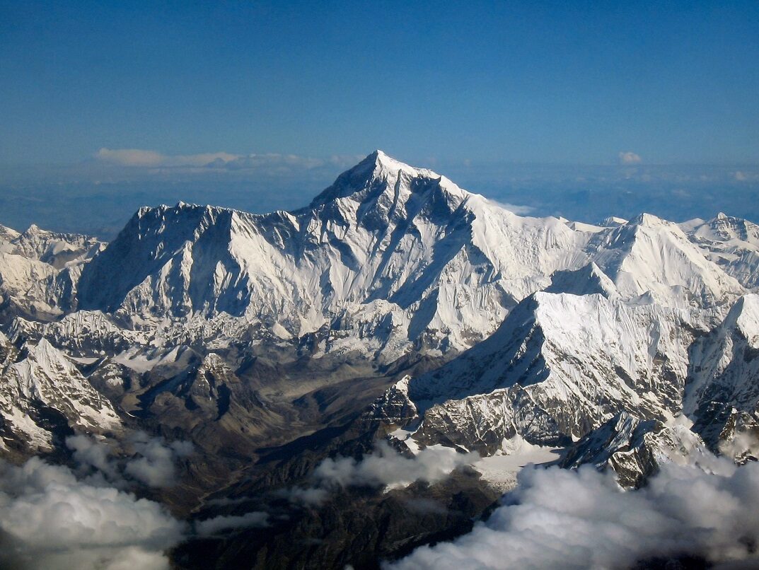Gökyüzüne meydan okuyan zirveler: Dünyanın en yüksek 14 dağı