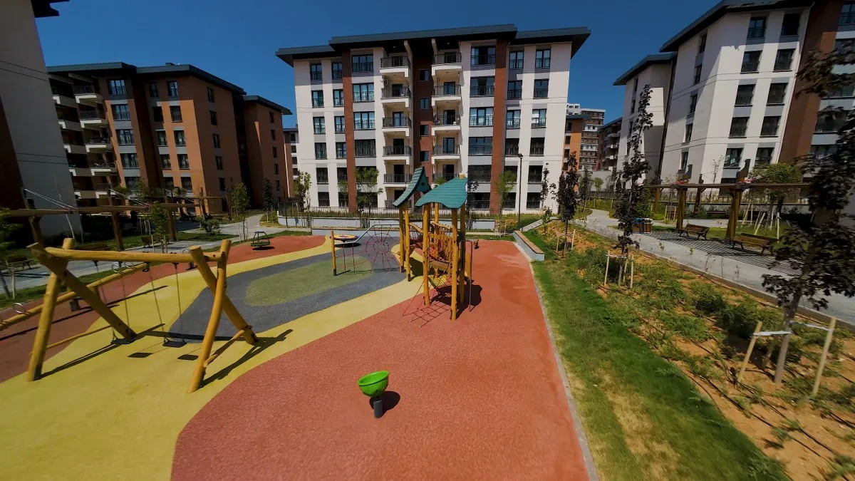 Deprem Bölgesinde Umut Yükseliyor 300 Bininci Anahtar Teslim Ediliyor (5)