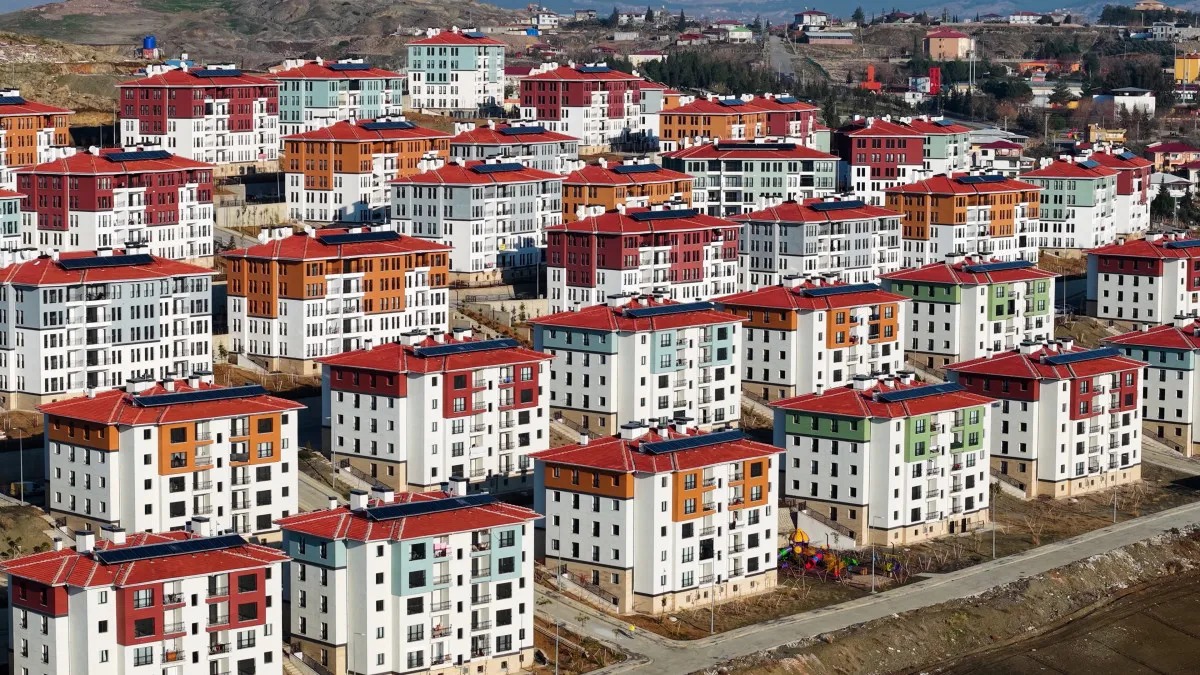 Deprem Bölgesinde Umut Yükseliyor 300 Bininci Anahtar Teslim Ediliyor (7)