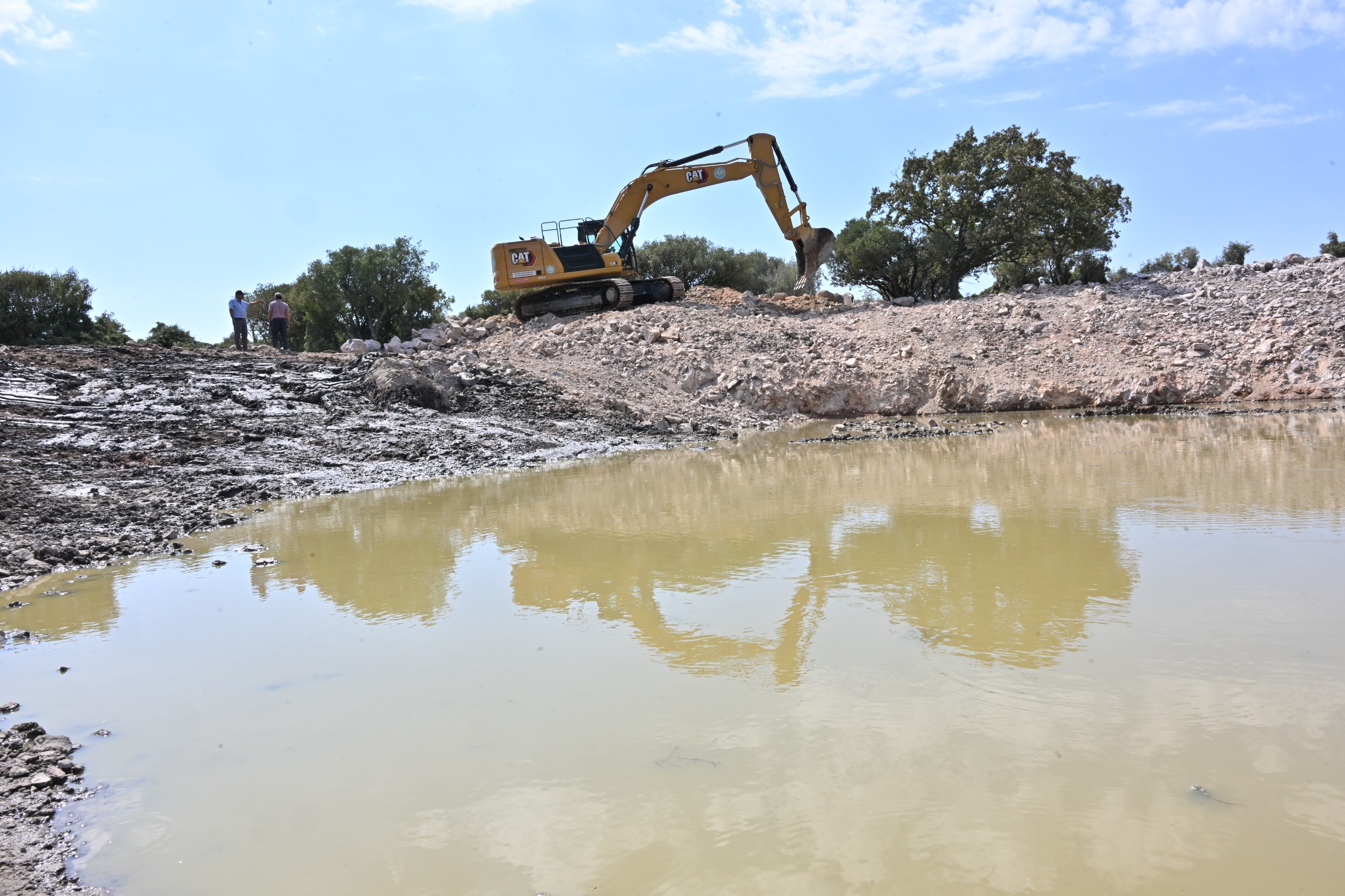 Göletler Temizleniyor, Kapasiteleri Arttırılıyor (1)