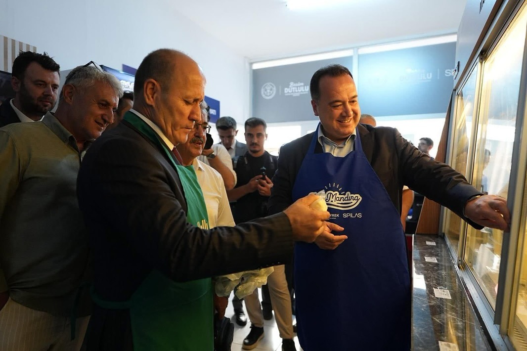 Halk Ekmek Ve Halk Mandıra (4)