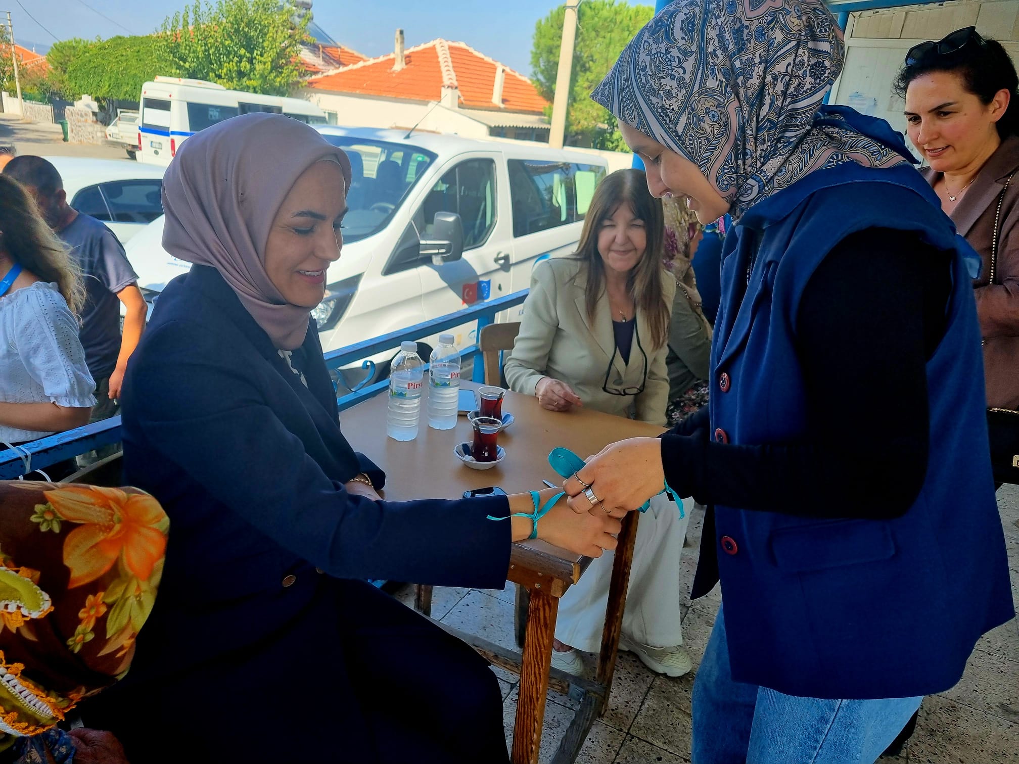 Kadem Manisa Düzlen Köyü’nde Kadın Ve Gençlerle Buluştu (2)