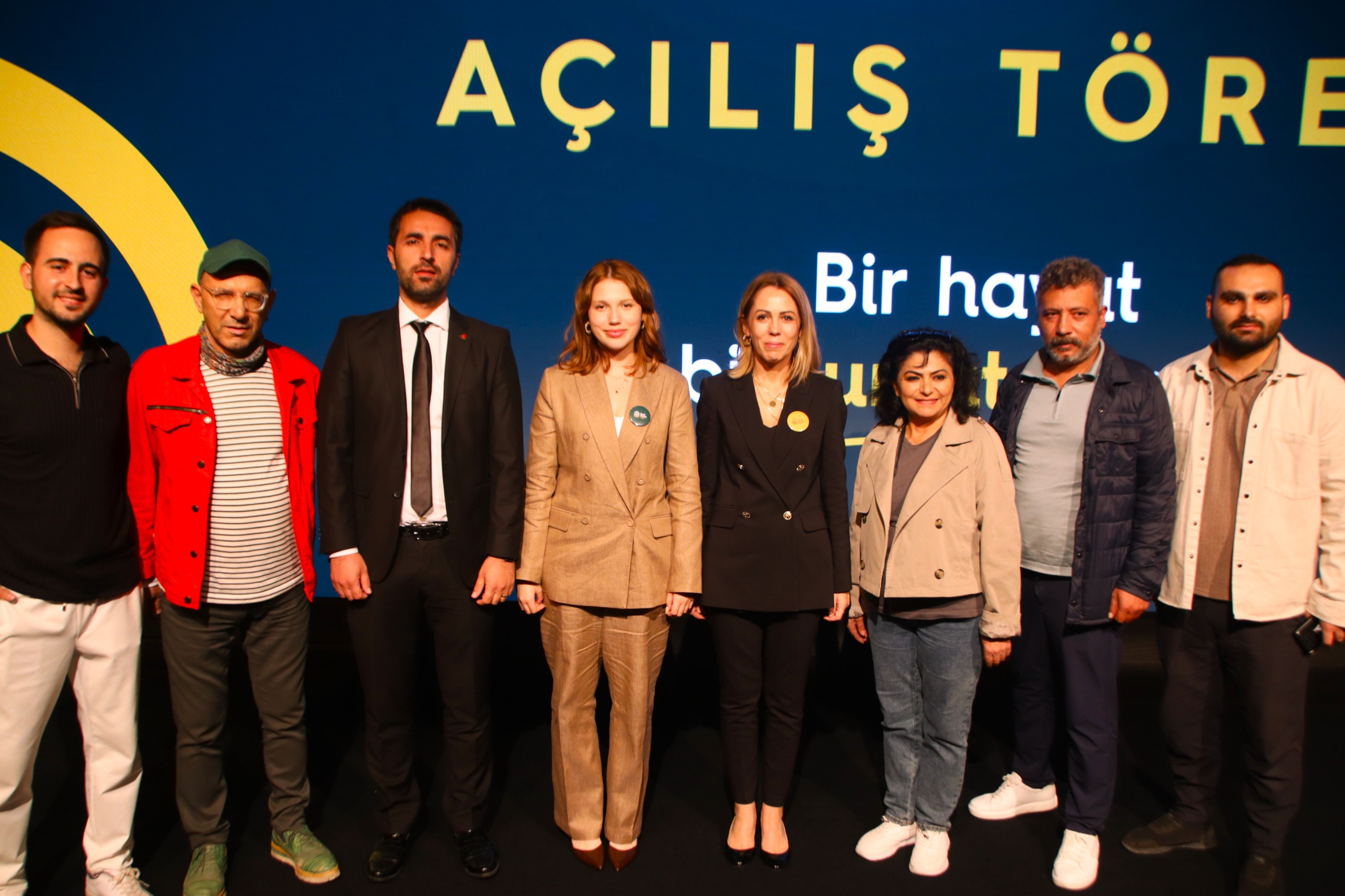 Manisa Gazeteciler Cemiyeti’nden Zeyrek Ailesini Duygulandıran Hediye (2)