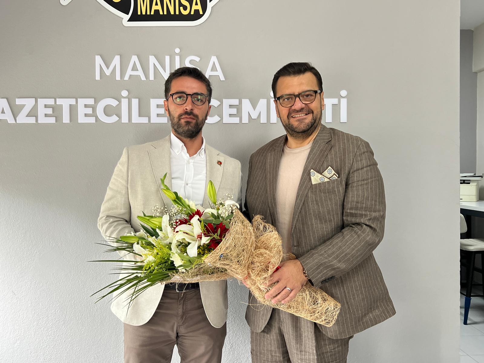 Manisa Gündemi Masaya Yatırıldı Tamer Akkal Gazeteciler Cemiyeti’ni Ziyaret Etti (5)