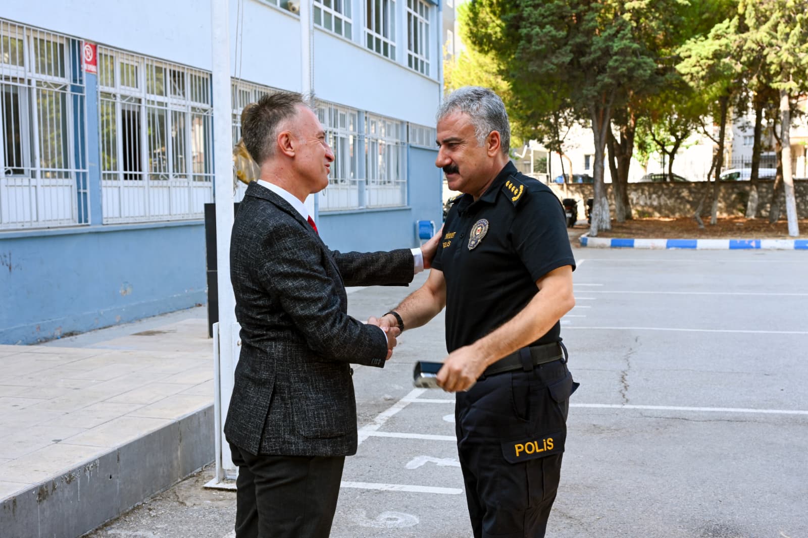 Manisa’da Güvenli Eğitim Için Emniyet Seferber Oldu (1)