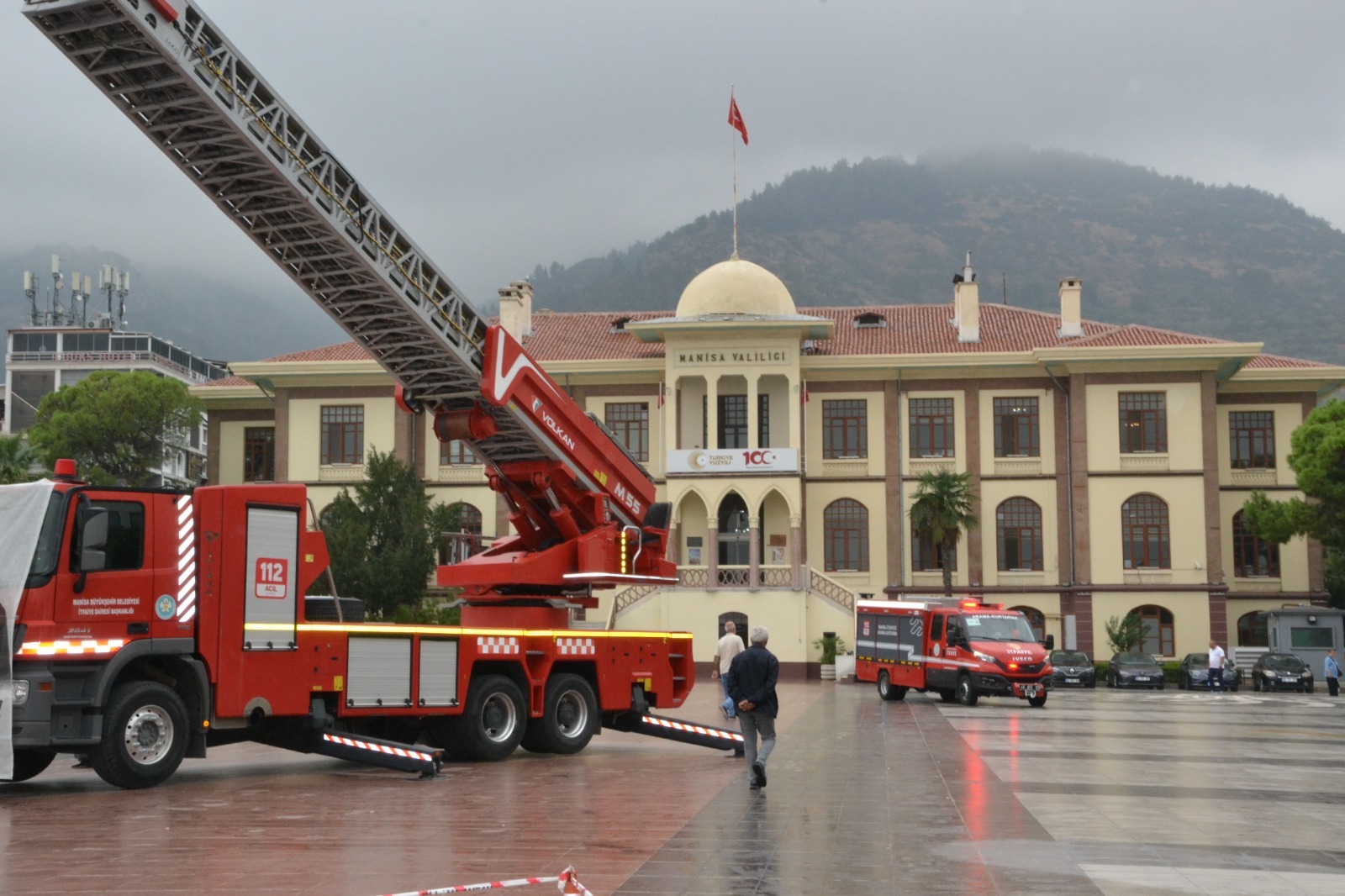 Manisa’da İtfaiye Haftası’nda Nefes Kesen Tatbikat (6)