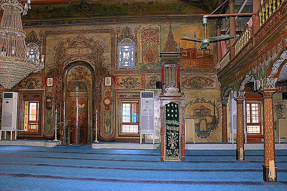 Manisa’daki O Cami Büyülüyor! Eşsiz Süslemeleri Ve Bilinmeyen Mimarıyla Dikkat Çekiyor (4)