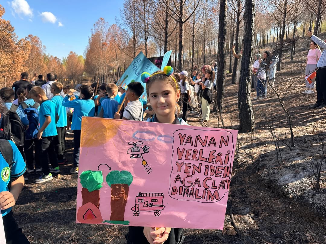 Manisa’nın Soma Ilçesinde, 103. Kurtuluş Günü Dolayısıyla Örnek Bir Etkinlik Gerçekleştirildi (6)