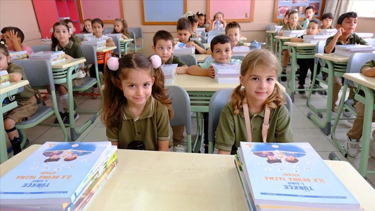 Miniklere Okul Zilinin Ilk Heyecanı Uyum Haftası Başladı (3)