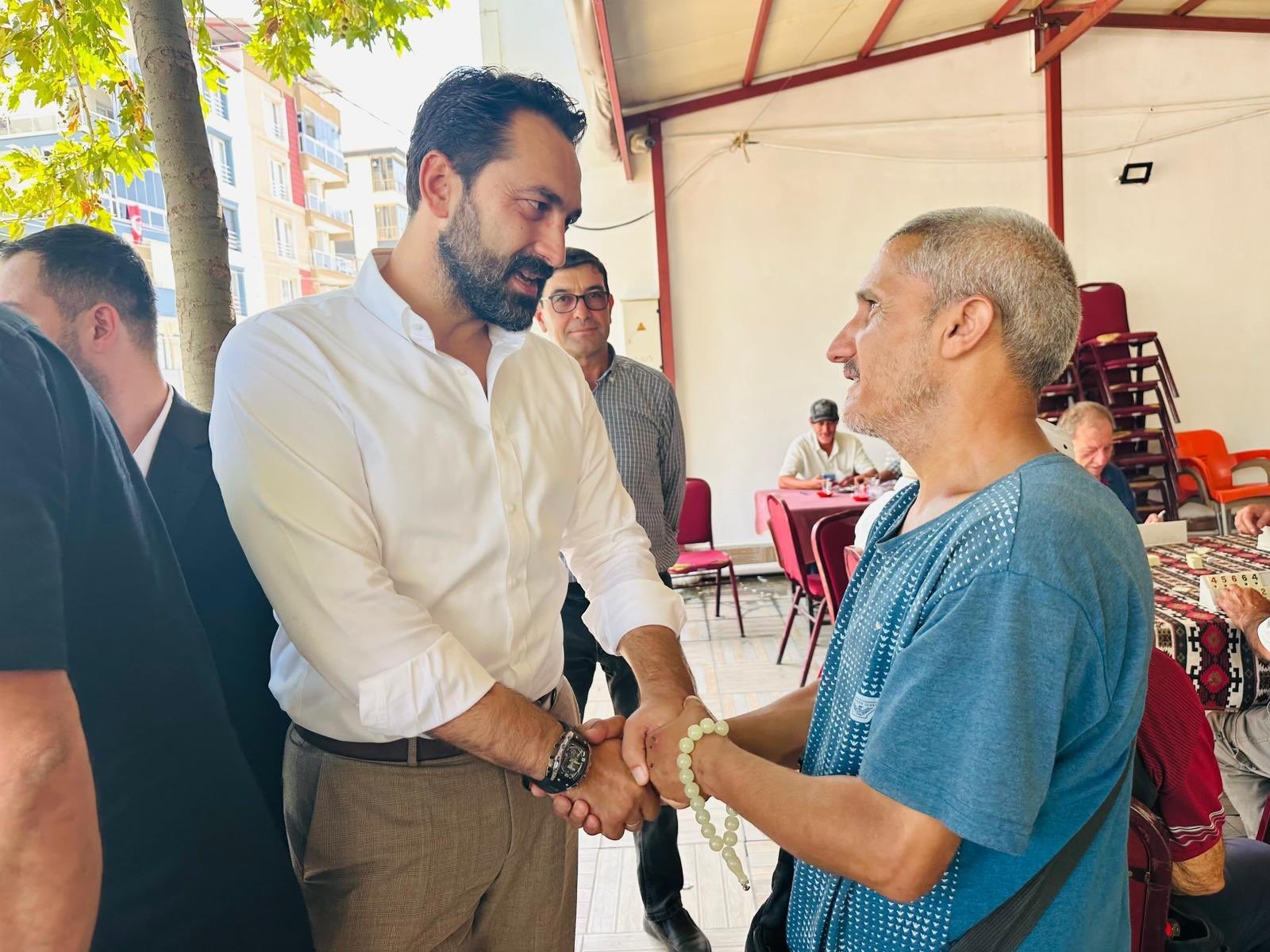 Mücahit Arınç’tan Anlamlı Paylaşım “Biz Babadan Böyle Gördük” (3)