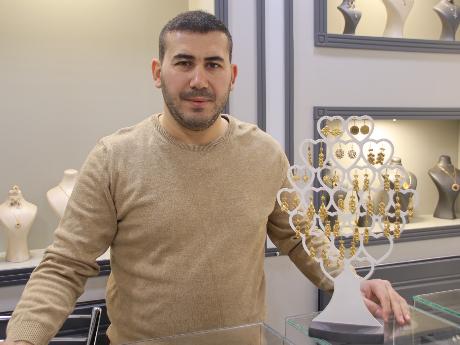 Tahmini Tuttu, Yenisini Açıkladı Altında Hedef 6 Bin Lira! (1)