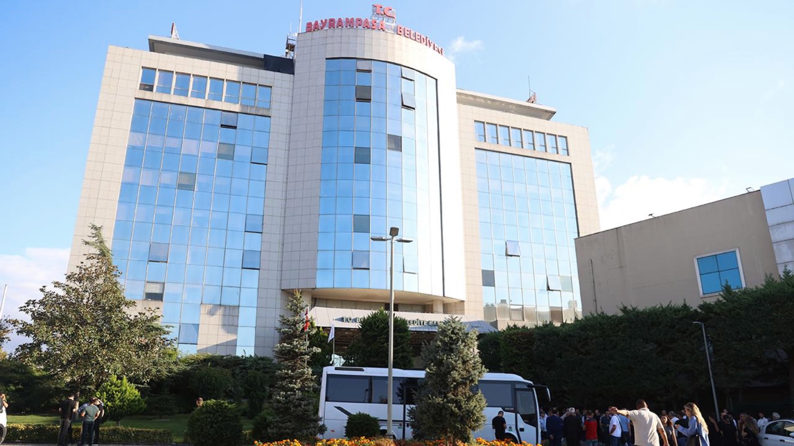 1758110359947 Bayrampasa