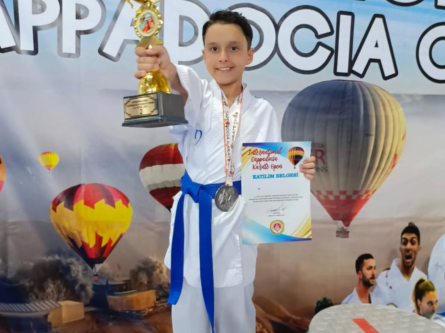 544880042 18197781691315842 7601118019966320237 N