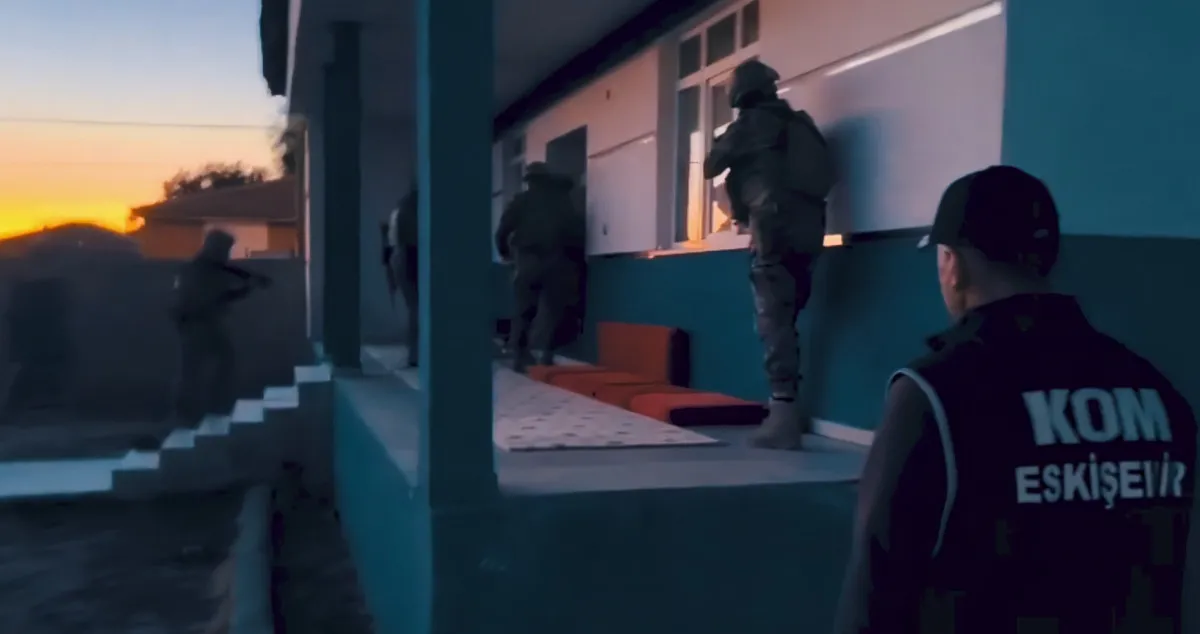 68Ca41C7Ea48A911 W1200Xh634