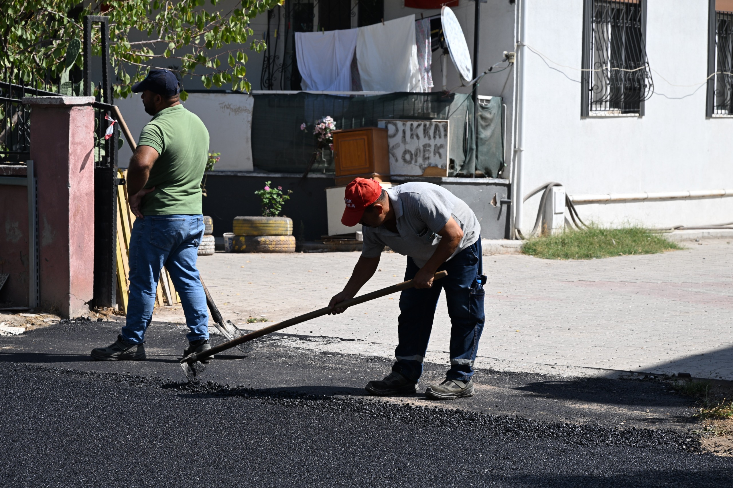 Akhisar Ve Ahmetli’de Yol Çalışmaları Tüm Hızıyla Devam Ediyor (6)
