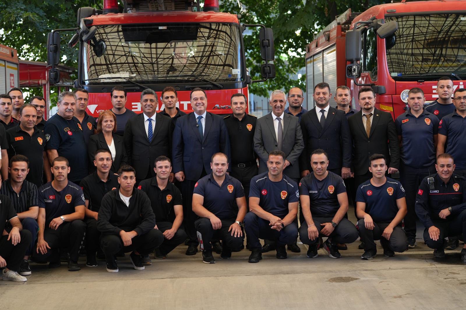 Başkan Dutlulu’dan İtfaiyecilere Anlamlı Ziyaret (17)