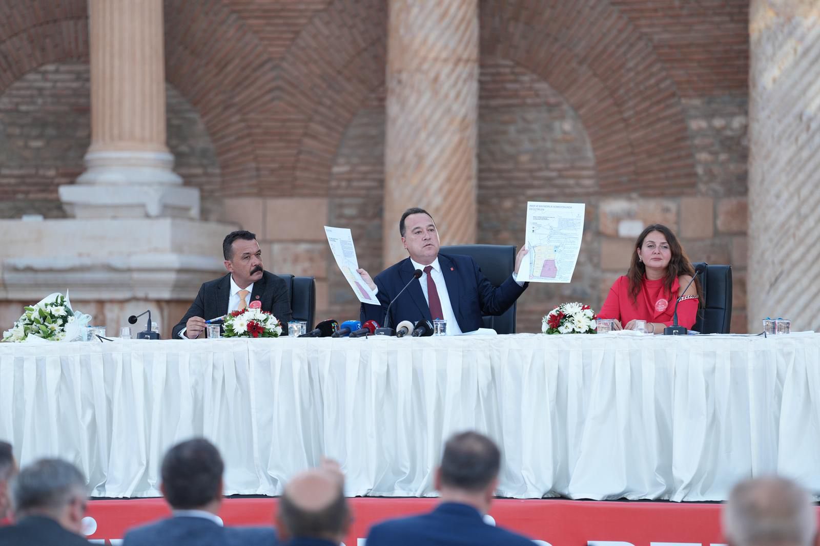 Büyükşehir Meclisi’nde Başkan Dutlulu ‘Ranta Hayır’ Dedi (8)