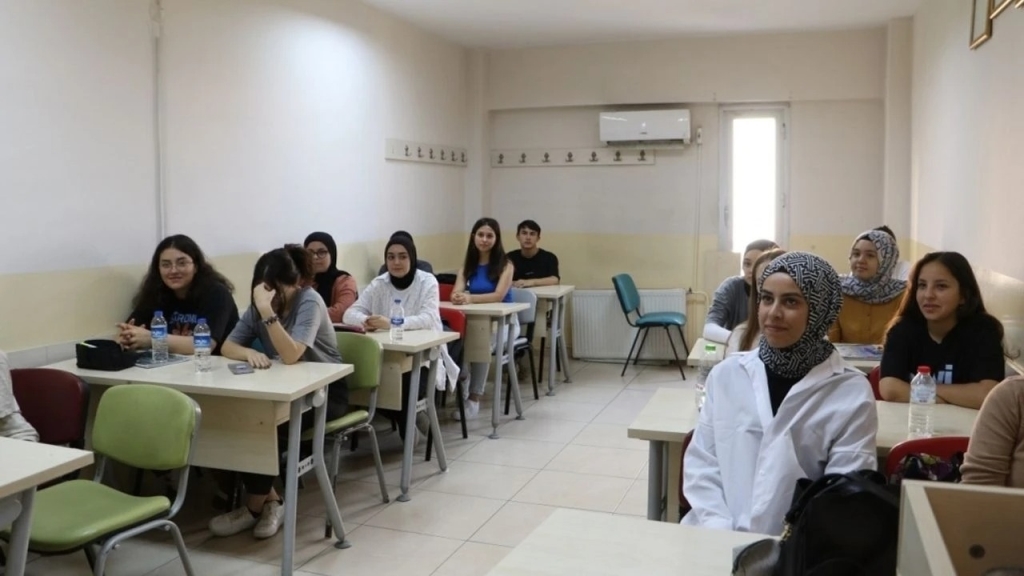 Büyükşehir’den Eğitime Büyük Destek (6)