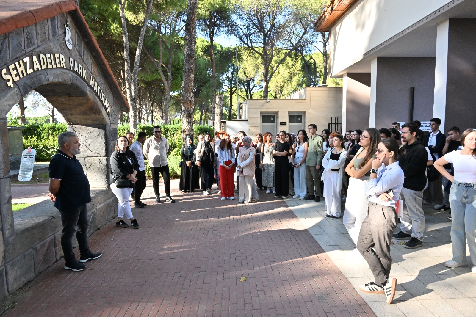 Büyükşehir’den Üniversite Öğrencilerine Tanıtım Gezisi (2)