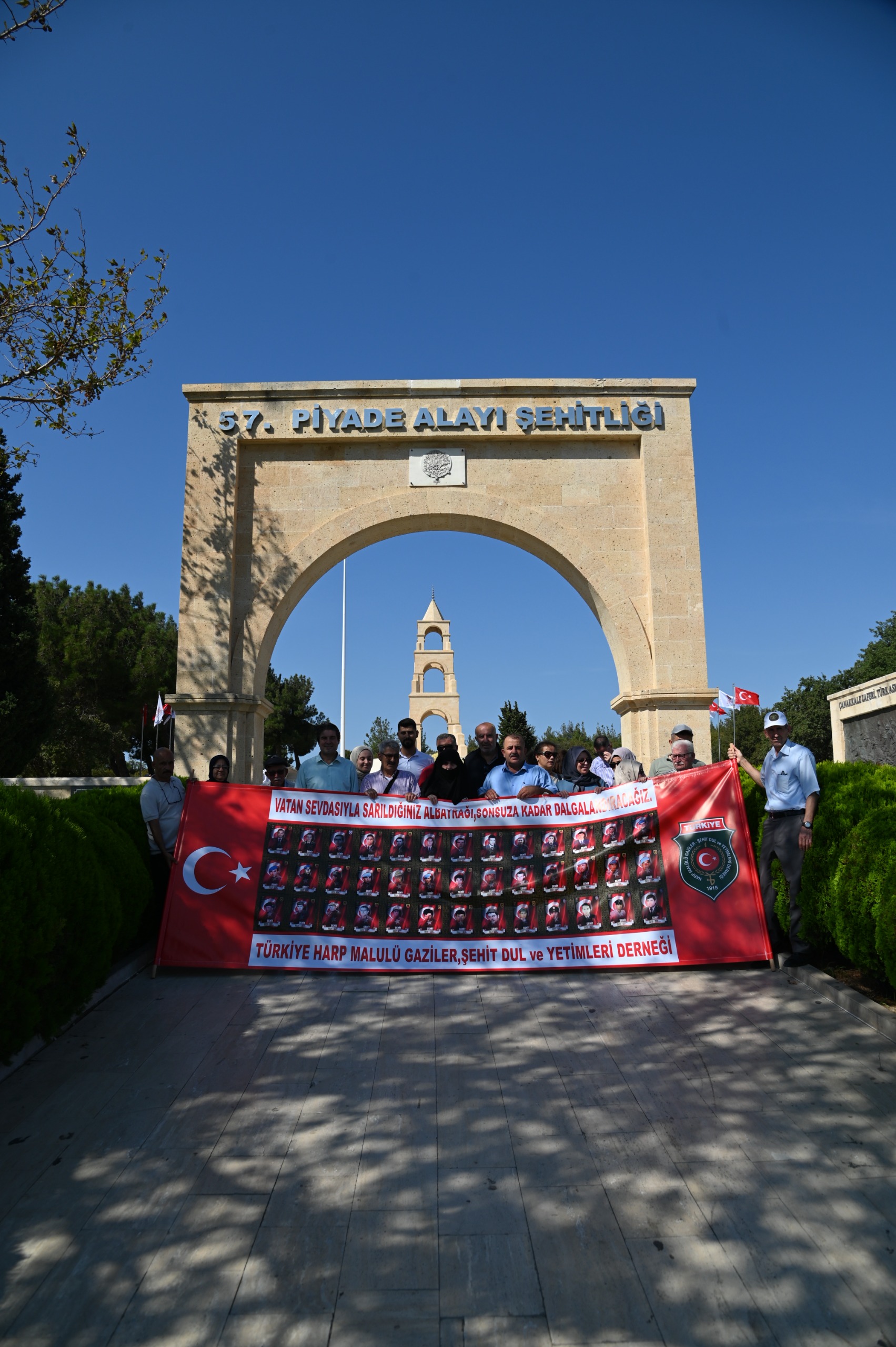 Gaziler Ve Şehit Yakınları Çanakkale’yi Gezdi (12)