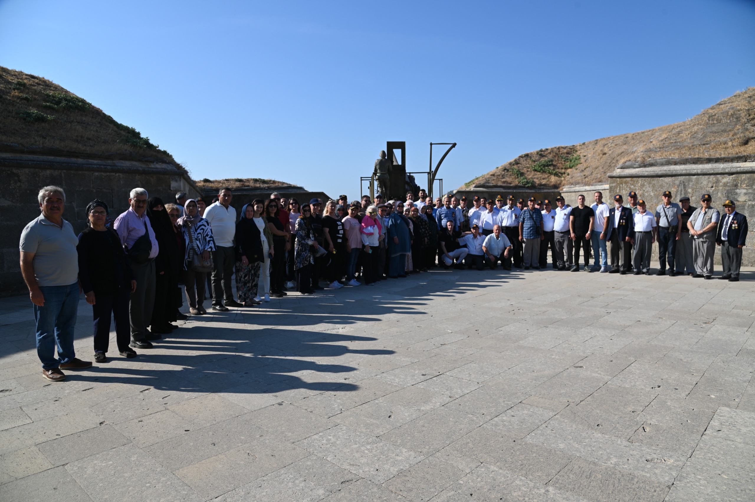 Gaziler Ve Şehit Yakınları Çanakkale’yi Gezdi (3)