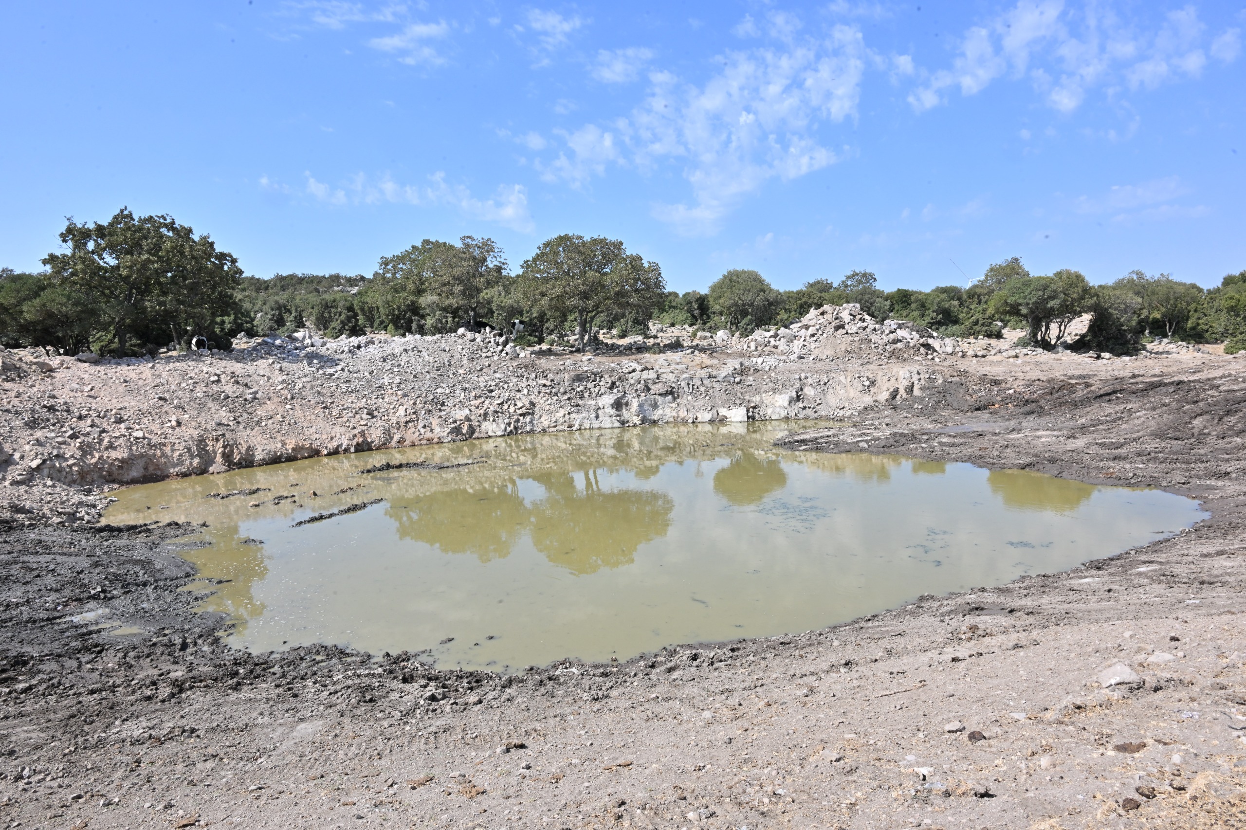 Göletler Temizleniyor, Kapasiteleri Arttırılıyor (5)