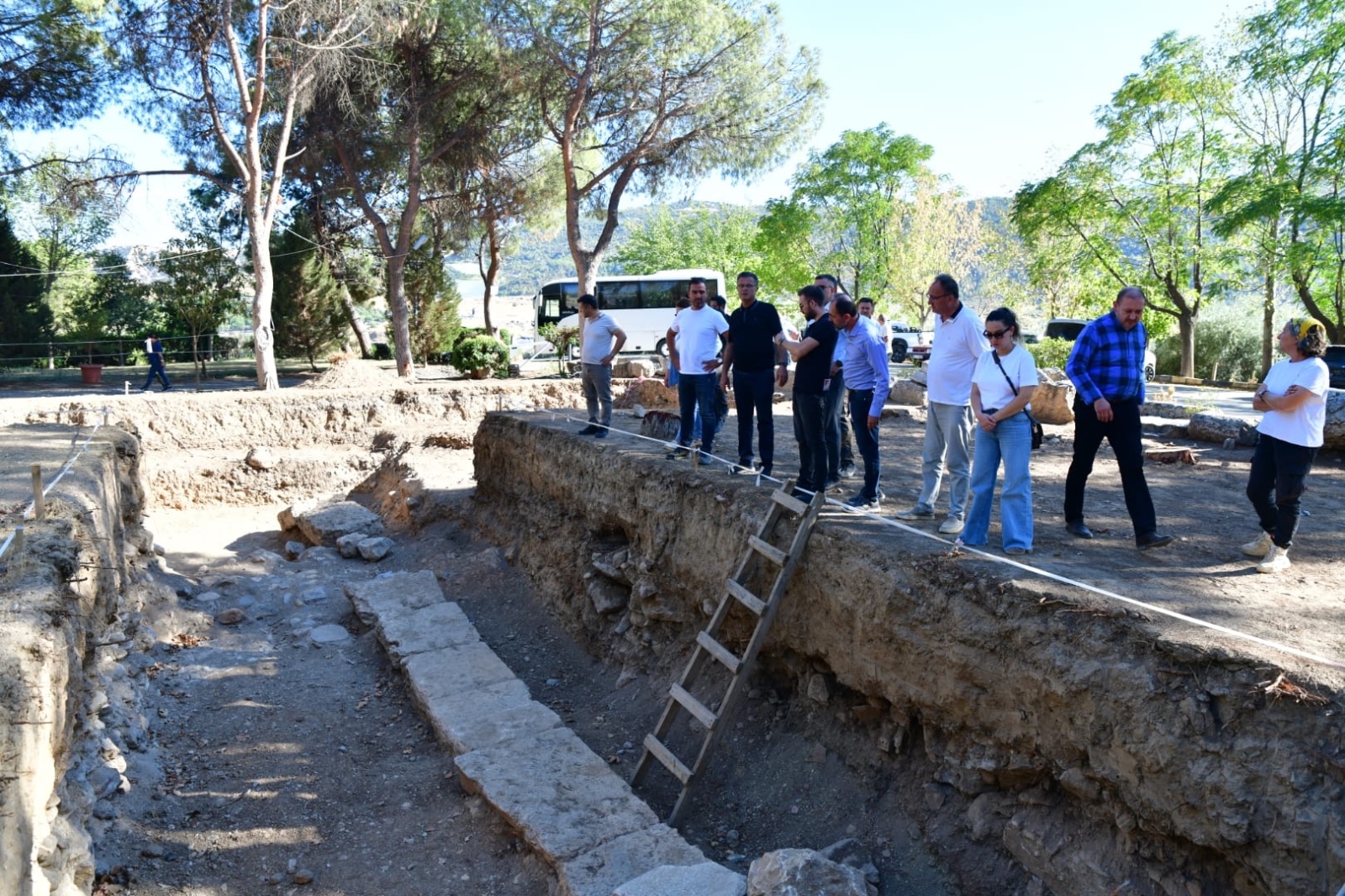 Komisyon Üyeleri İlçeleri Yakından Tanıyor (8)