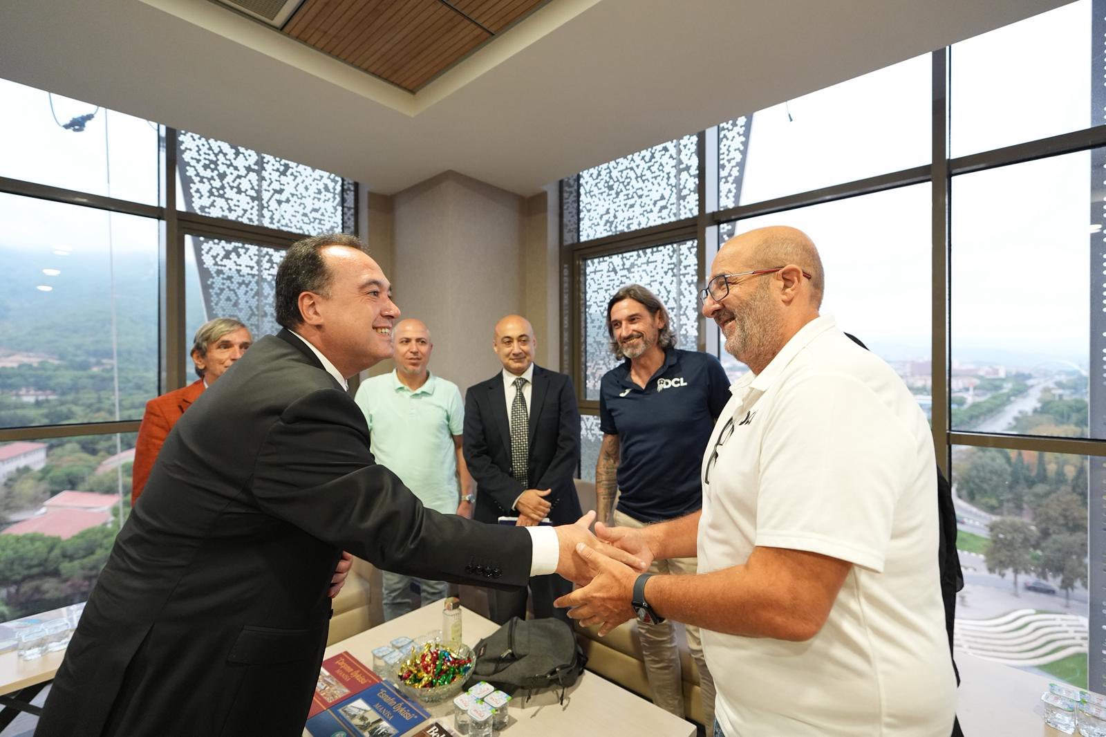 Manisa Büyük Şampiyonaya Ev Sahipliği Yapacak (2)