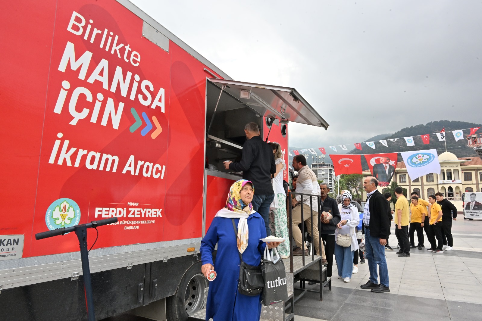 Manisa İtfaiyesinden Haftaya Yakışır Kutlama (30)