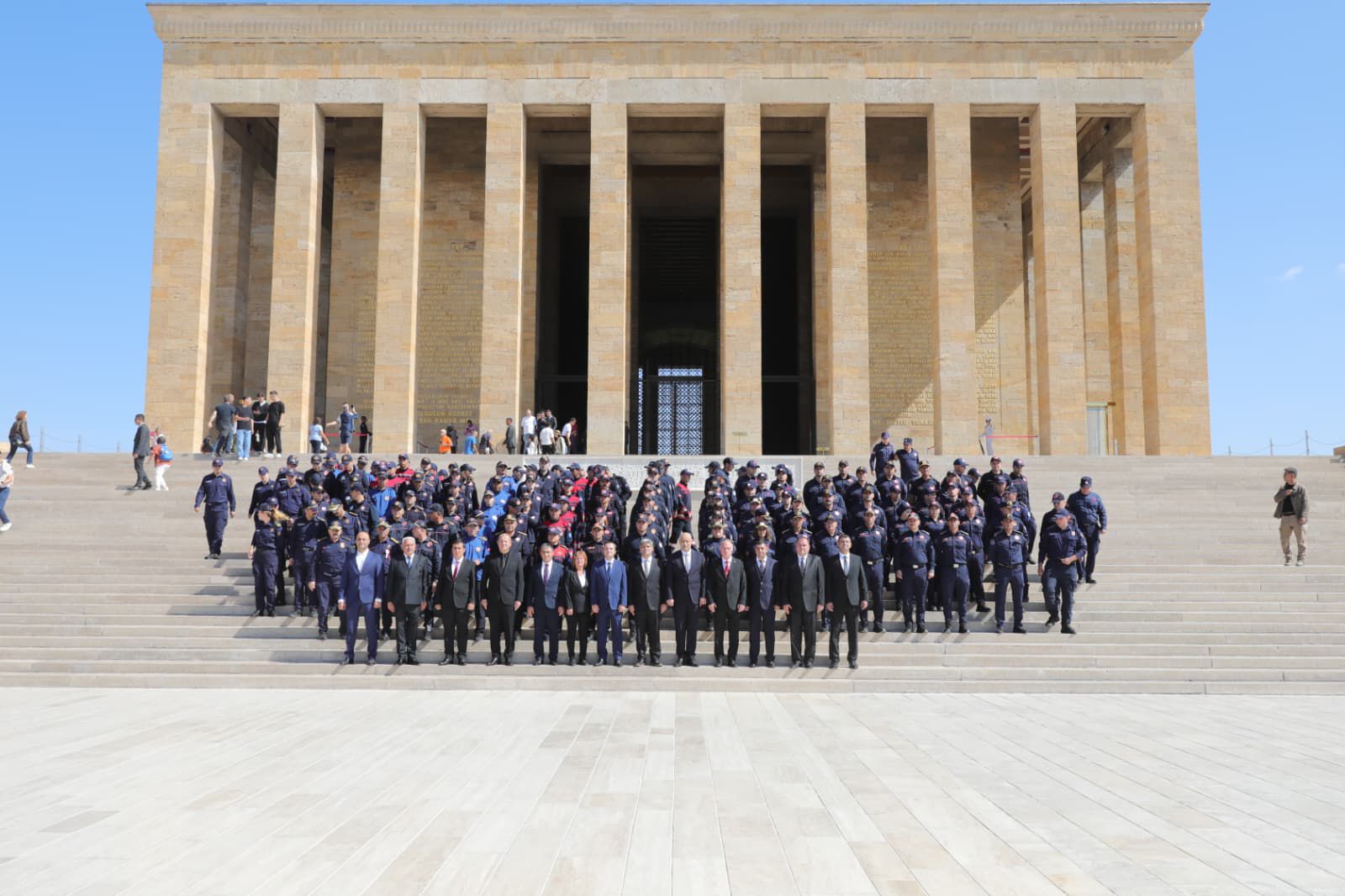 Manisa İtfaiyesinden Haftaya Yakışır Kutlama (5)