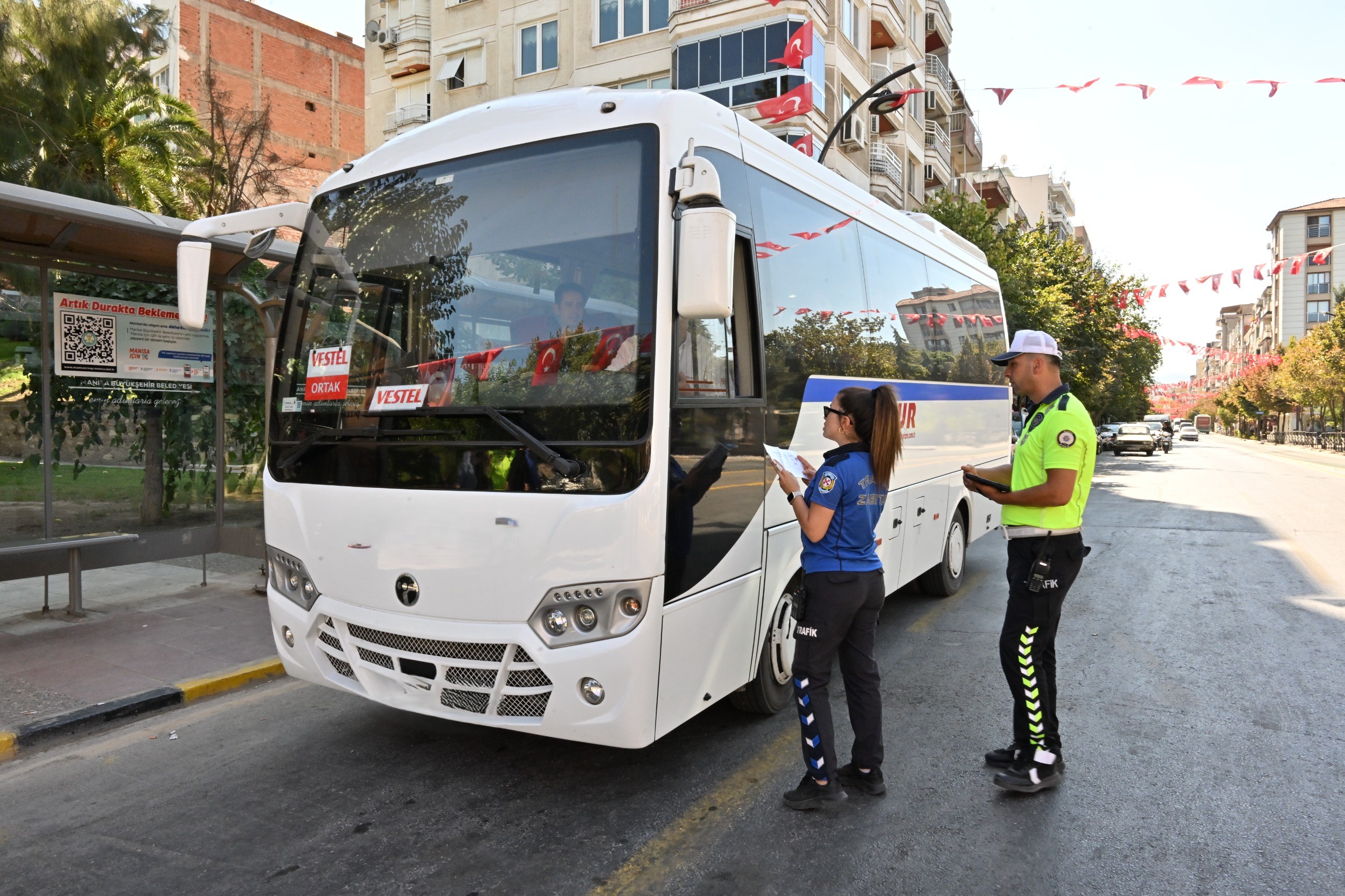 Manisa’da Servis Araçlarına Yönelik Denetim (2)