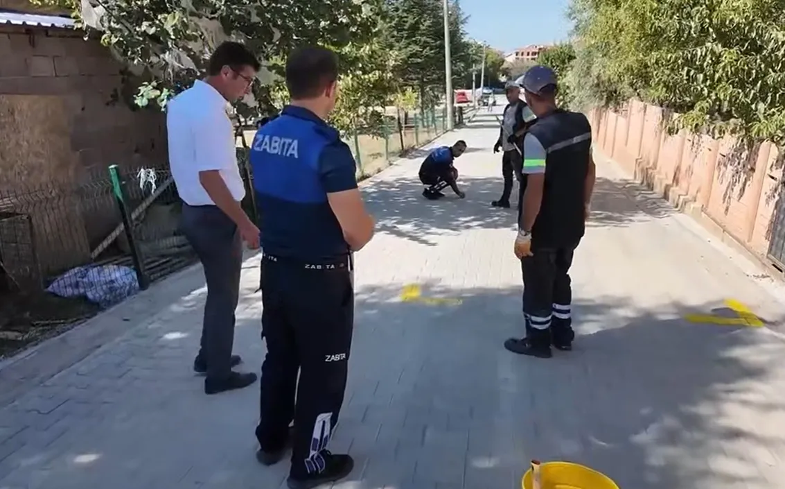 Manisanin Ilcesinde Yaslilar Icin Dev Hizmet Ayaklarina Kadar Geldi 2 68C69Ed2D846C