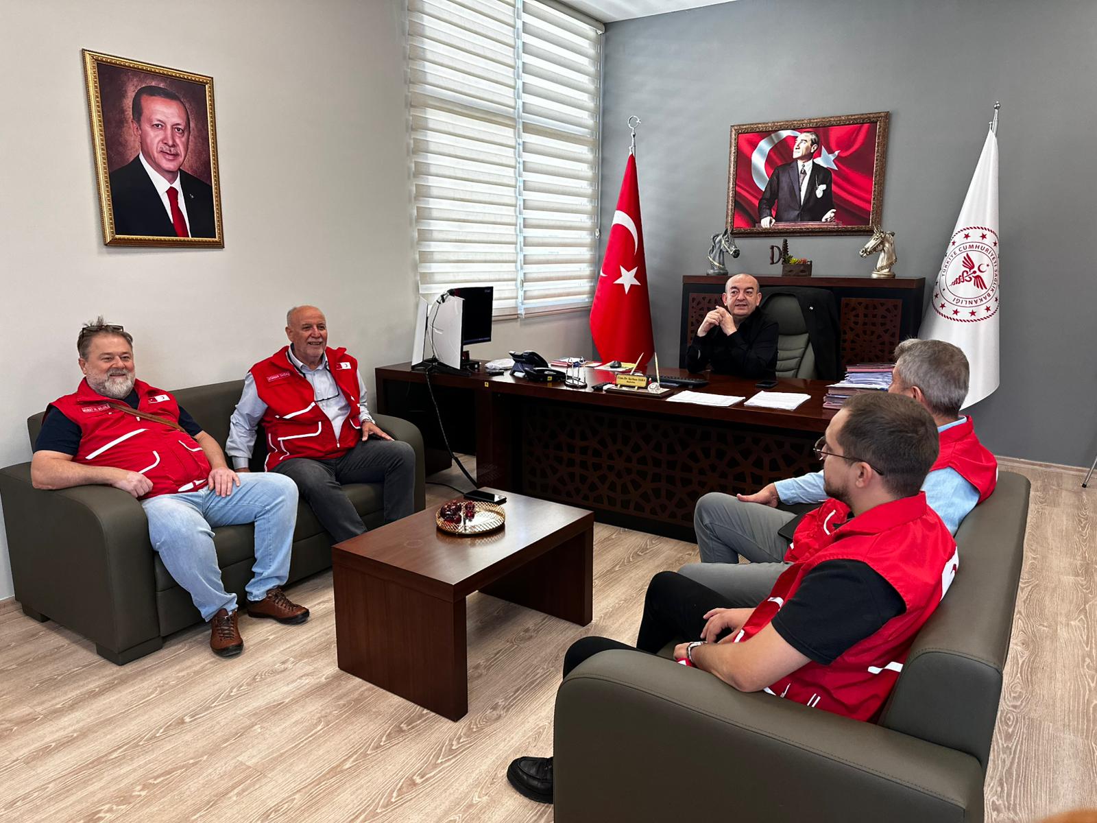 Kızılay’dan Manisa Şehir Hastanesi’ndeki Hastalara Moral Desteği (3)