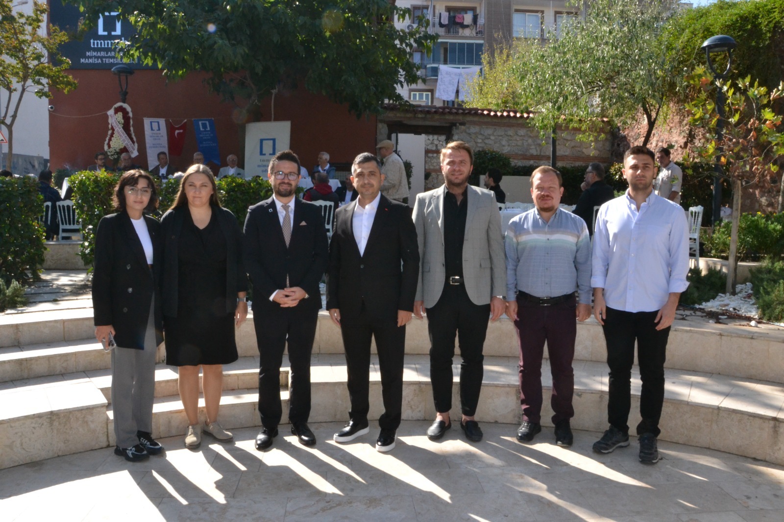 Manisa’da Dünya Mimarlık Günü Duygusal Anlarla Kutlandı (7)