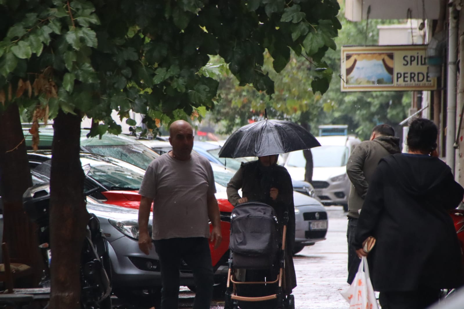 Manisa’da Sağanak Yağış Bereket Getirdi (5)