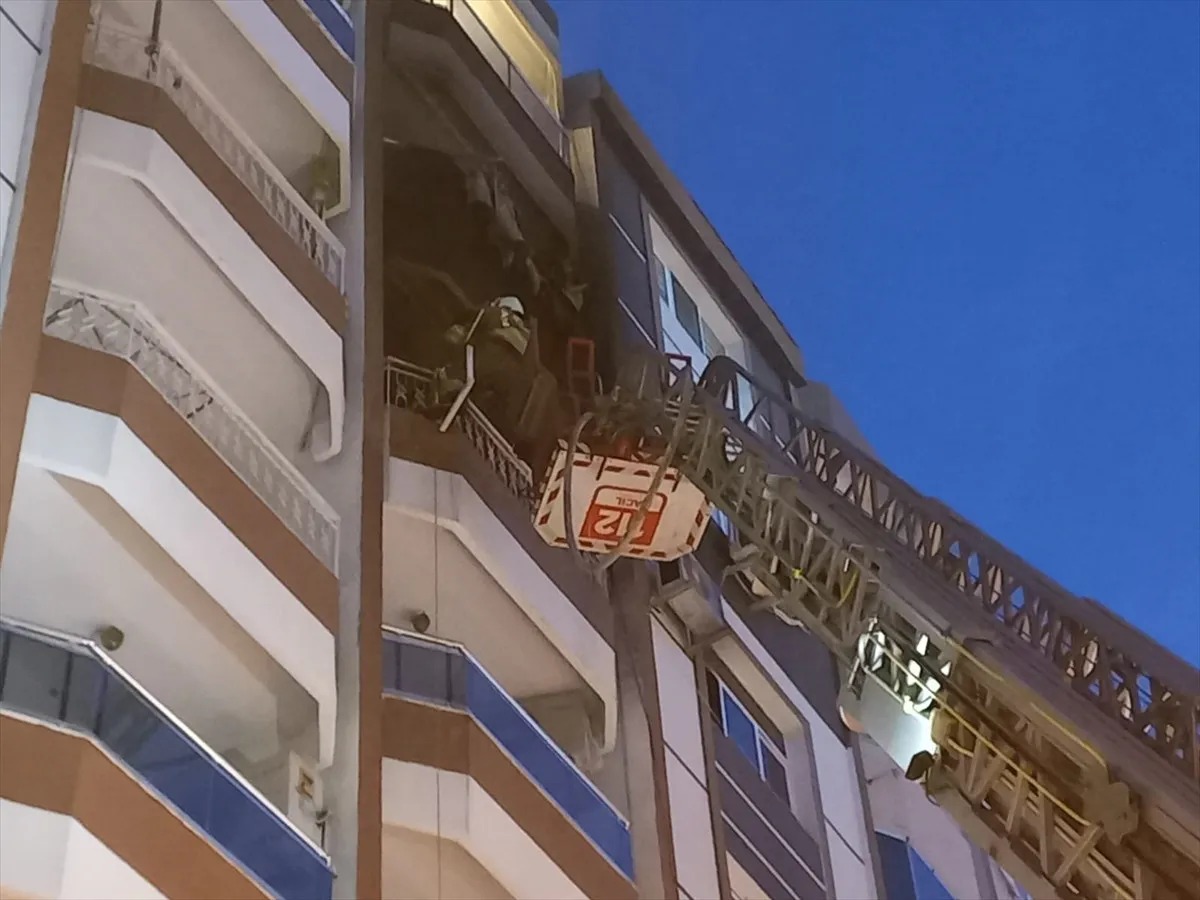 Manisa’nın Şehzadeler Ilçesinde Yaşanan Olayda, Karısıyla Tartışan (1)