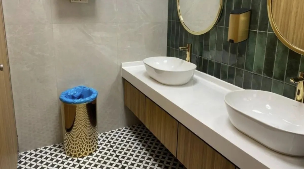 Tbmm’de Yeni Dönem Sürprizi Vekillere Ağız Bakım Suyu Makinesi! (2)